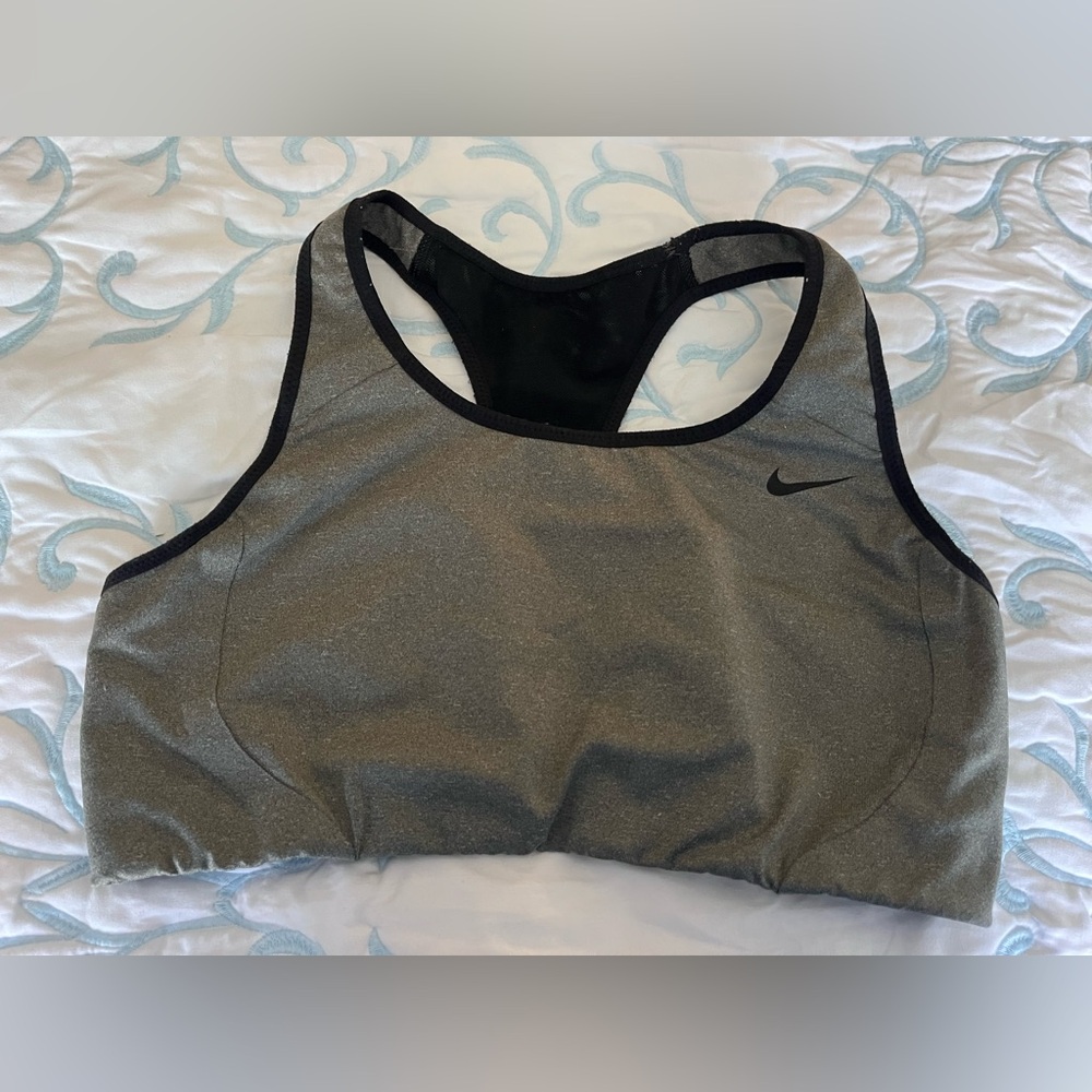 Nike Women's Gray Sports Bra